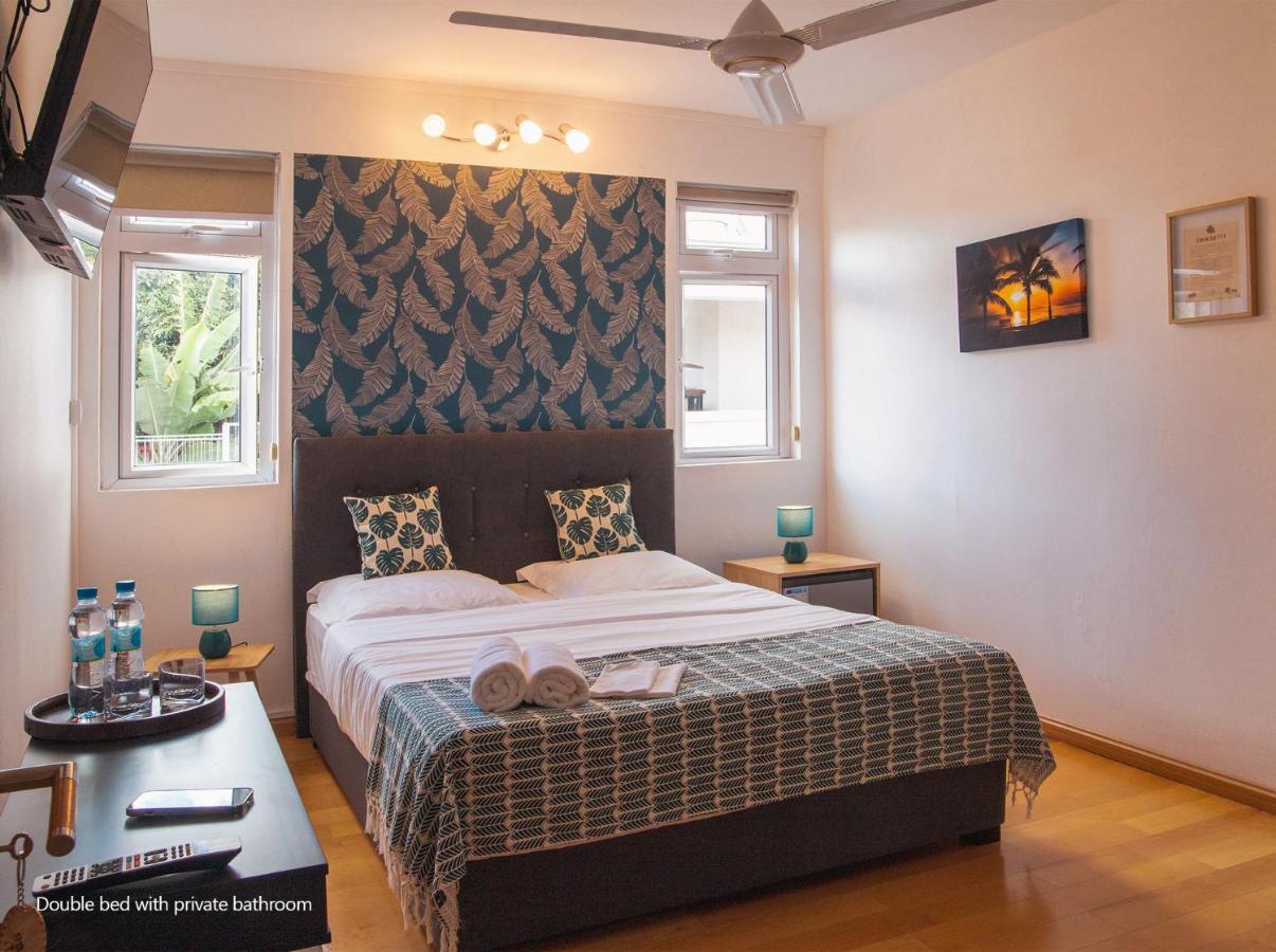 Casa Maria Bed & Breakfast Port Louis Exterior photo